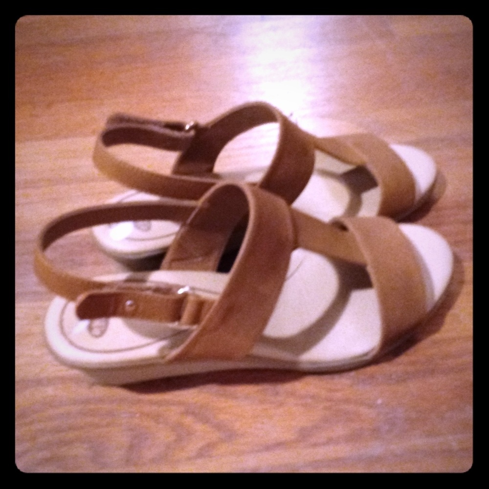 Wedge sandals.
